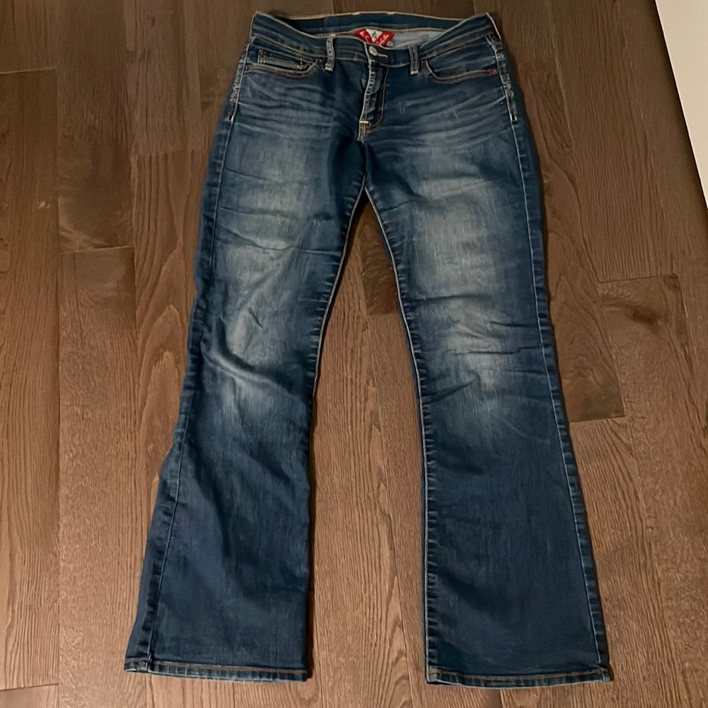 Lucky Jeans 2/26 Sweet N Low